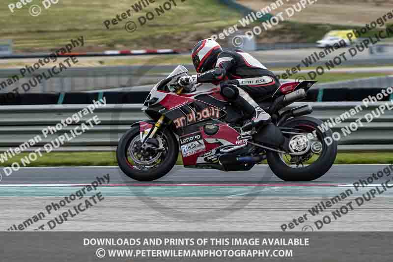 cadwell no limits trackday;cadwell park;cadwell park photographs;cadwell trackday photographs;enduro digital images;event digital images;eventdigitalimages;navarra;no limits trackdays;peter wileman photography;racing digital images;trackday digital images;trackday photos